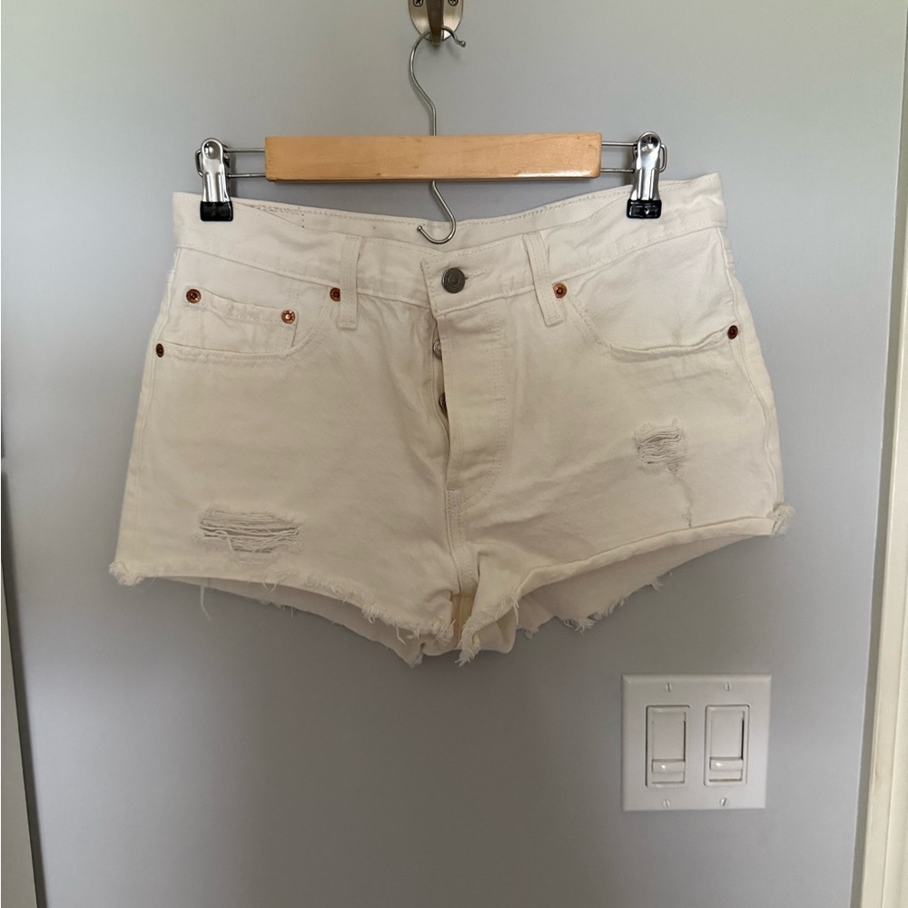 Levi’s 501 White Jean Shorts